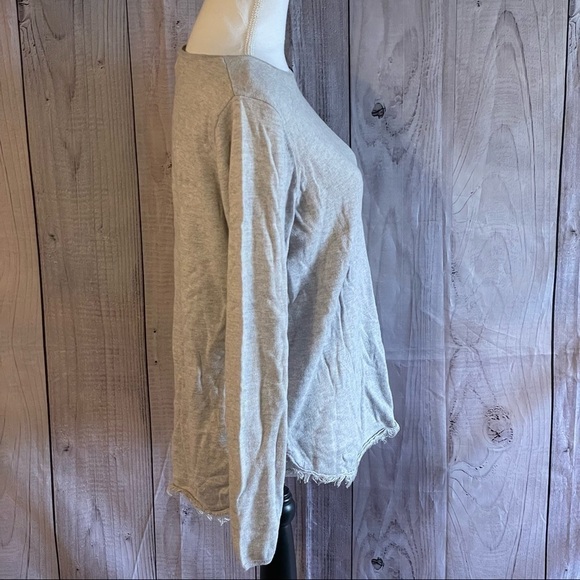 ✅HOST Pick✅ Colour Works Top, Large - Picture 3 of 8